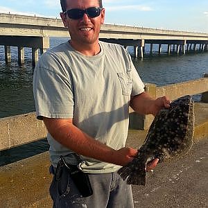 How to catch Flounder from a bridge.    (Fishing Fernandina Beach Florida)