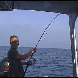 Popping for sailfish at Rompin Malaysia with Ah Liang, Part 1