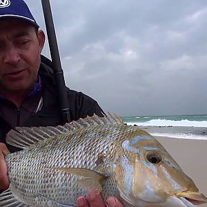 s2e31 Rock and Surf Reef Fishing in mosambique with team shimano YouTube sharing
