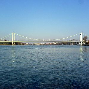Flussangler.com-Angeltour
Rhein in Köln Einfahrt zum Mühlheimer Hafen