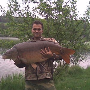 19-KG-Karpfen "Zielfinger Seen / Karpfen-Wallersee"
( gefangen auf Pop-Up-Boilie )