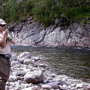 Big Salmon Dry Fly Fishing in Norway 2011