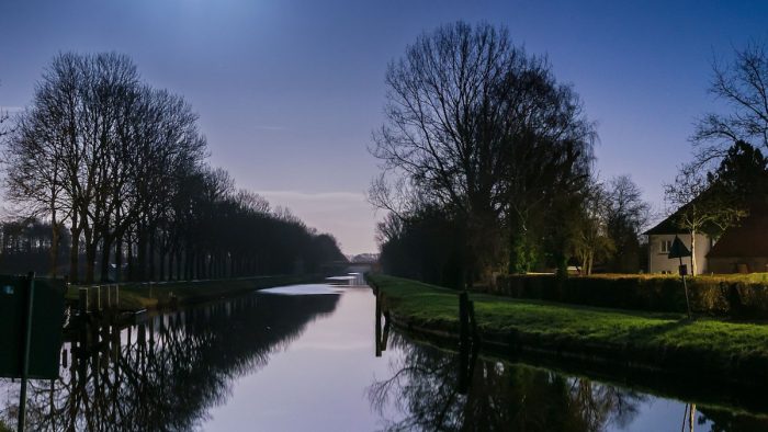 Ems-Jade-Kanal bei Wilhelmshaven - Bild von pb
