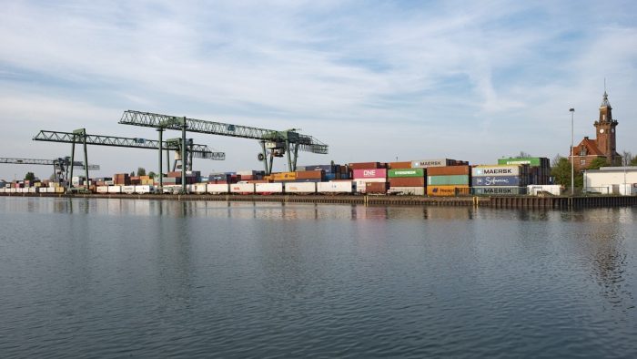 Dortmund-Ems-Kanal beim Industriehafen Dortmund - Bild von pb
