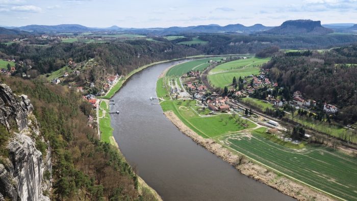 Elbe bei Bad Schandau / Sächsische Schweiz - Bild von pb