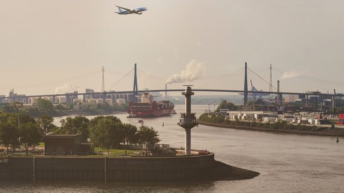 Elbe Südseite in Hamburg - Bild von pb