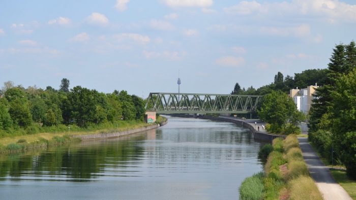 Main-Donau-Kanal bei Nürnberg - Bild von pb