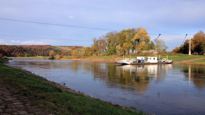 Weser bei Bodenwerder / Weserbergland - Bild von pb